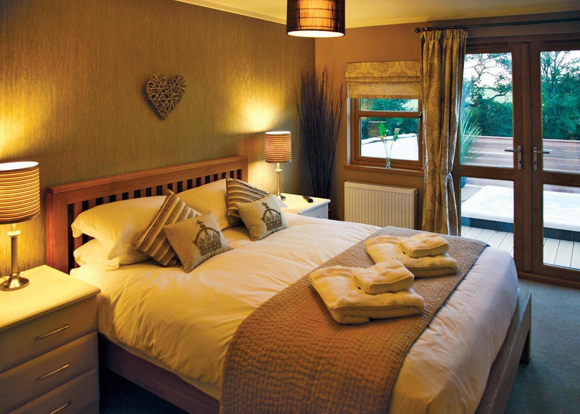 Upton Lakes Lodges Cullompton Ruang foto